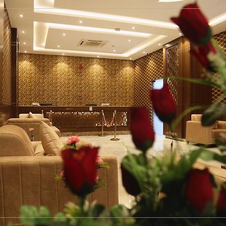 Arcadia Hotel Suites Yarmouk Riad Exterior foto