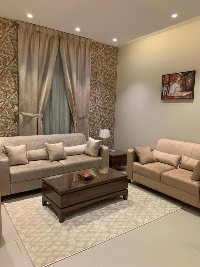 Arcadia Hotel Suites Yarmouk Riad Exterior foto